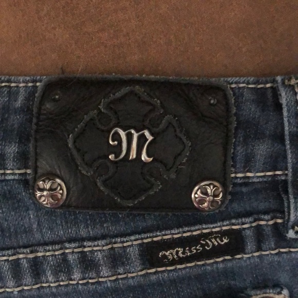 Jeans - Picture 3 of 7